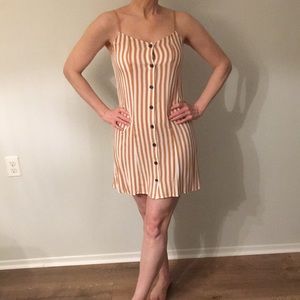 H&M Super Chic Summer Dress - Size: 4 (US)